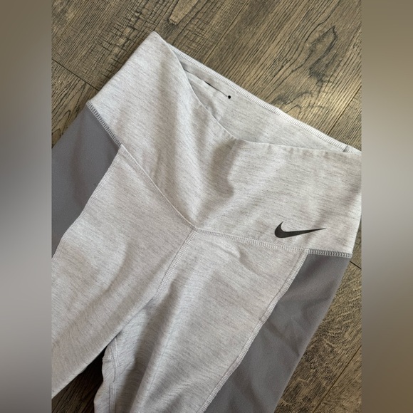 Nike Power Colorblock Leggings- Grey - Picture 3 of 4